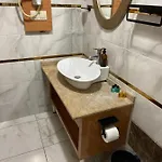 Hotel Serenity *