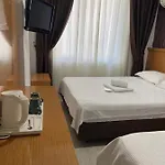 Hotel Serenity *