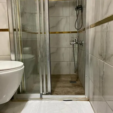 Hotel Serenity *