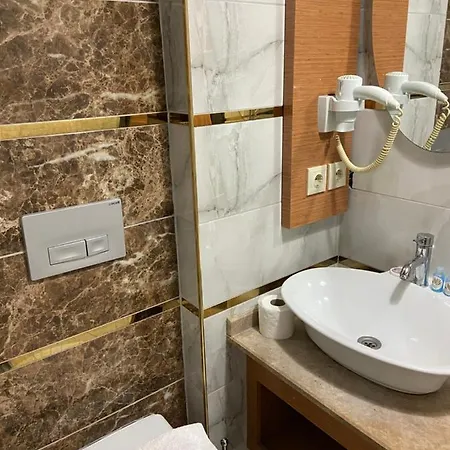 Hotel Serenity *